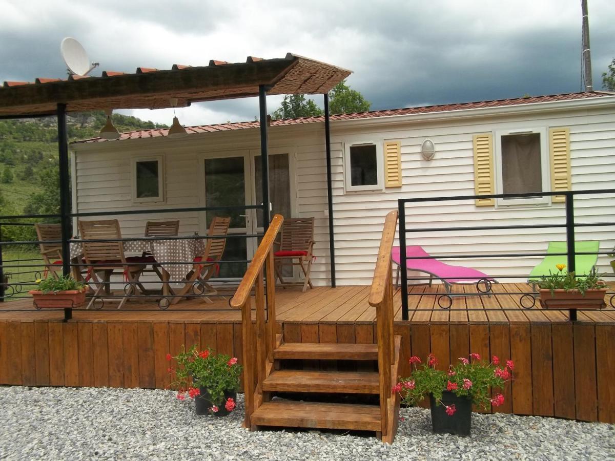 Bungalow Blieux מראה חיצוני תמונה